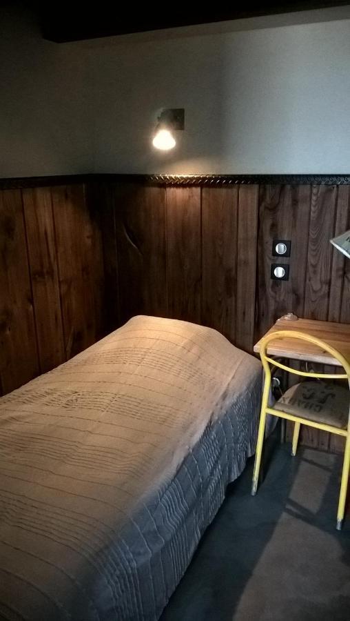 Les Chalets De Maramour Chazey-sur-Ain Esterno foto